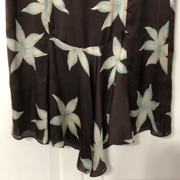 Anne Klein Dark Brown Silk Flowy Skirt w/Lillies - Picture 9 of 15